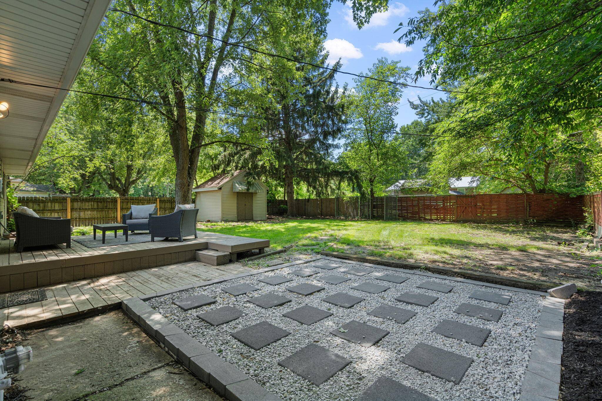 652 N Guyer Street, Hobart, IN 46342