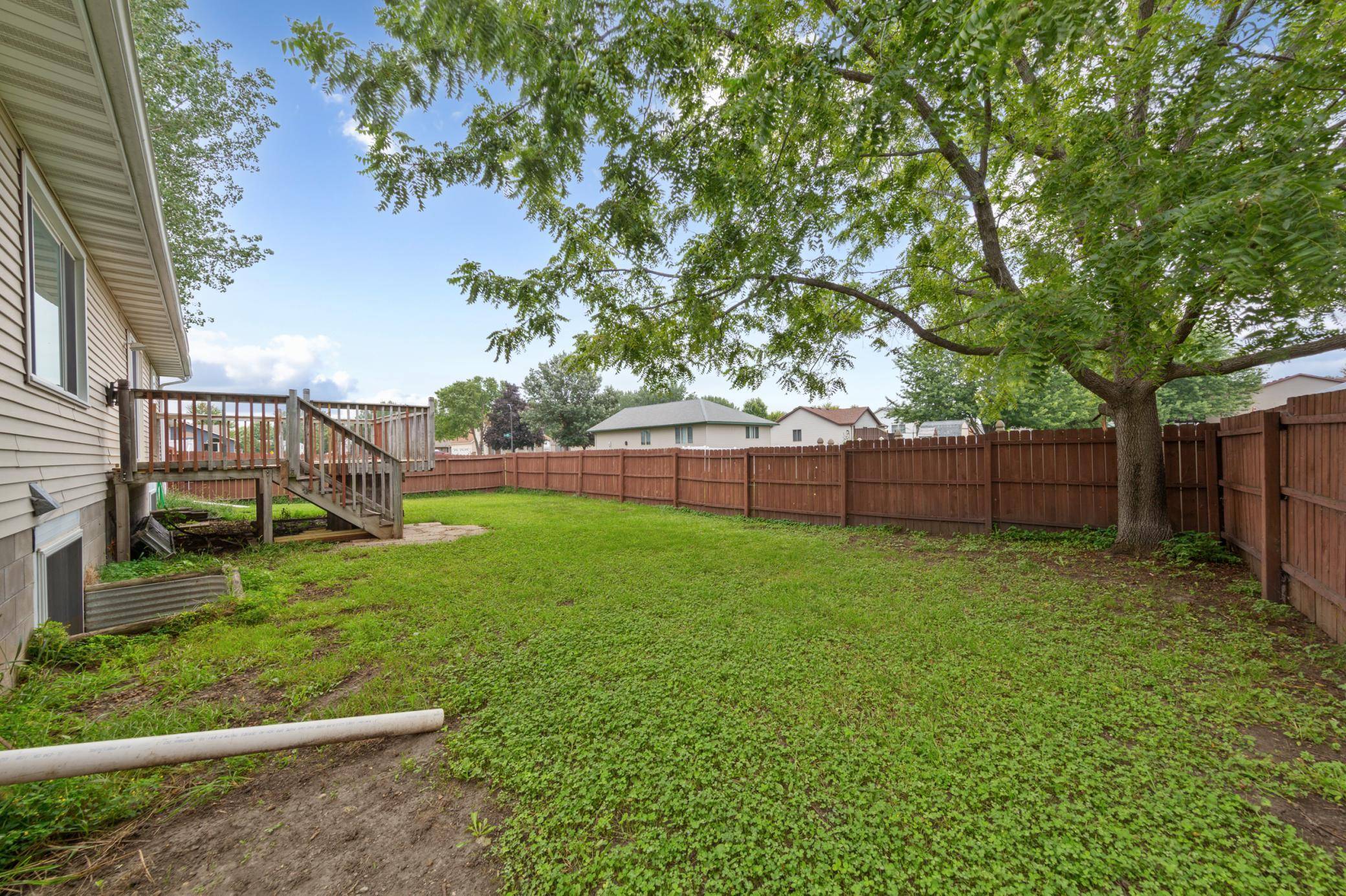 1905 Prairie LN NE, Owatonna, MN 55060