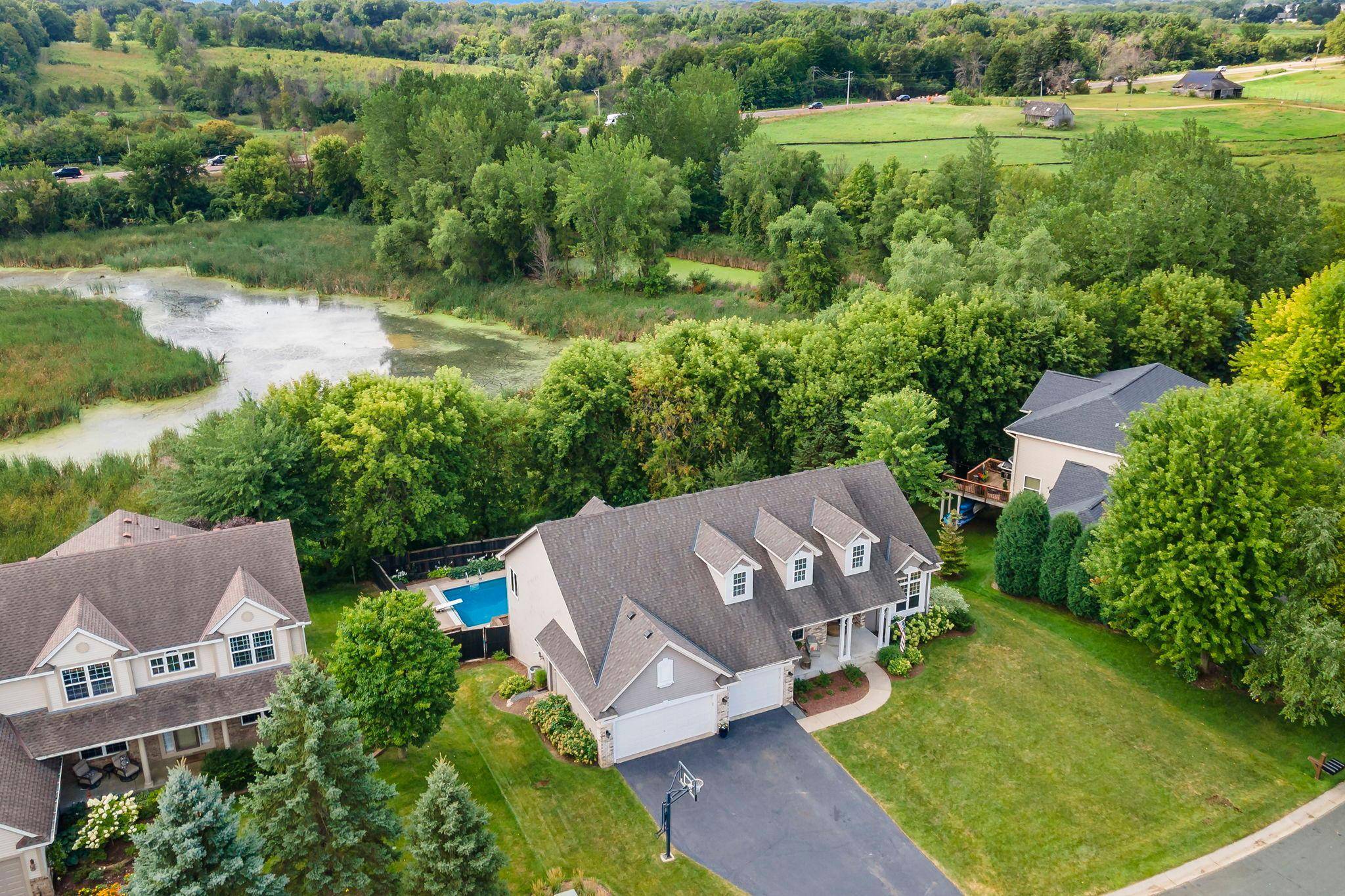 269 Tristan DR, Excelsior, MN 55331