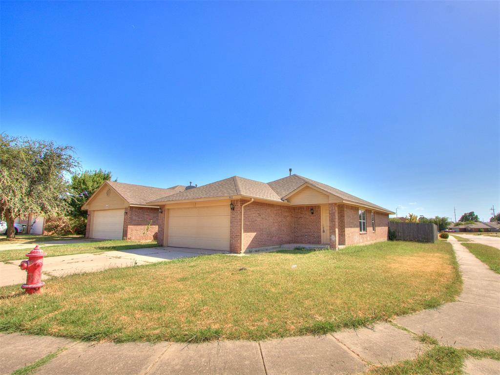 902 Beaumont SQ, Norman, OK 73071