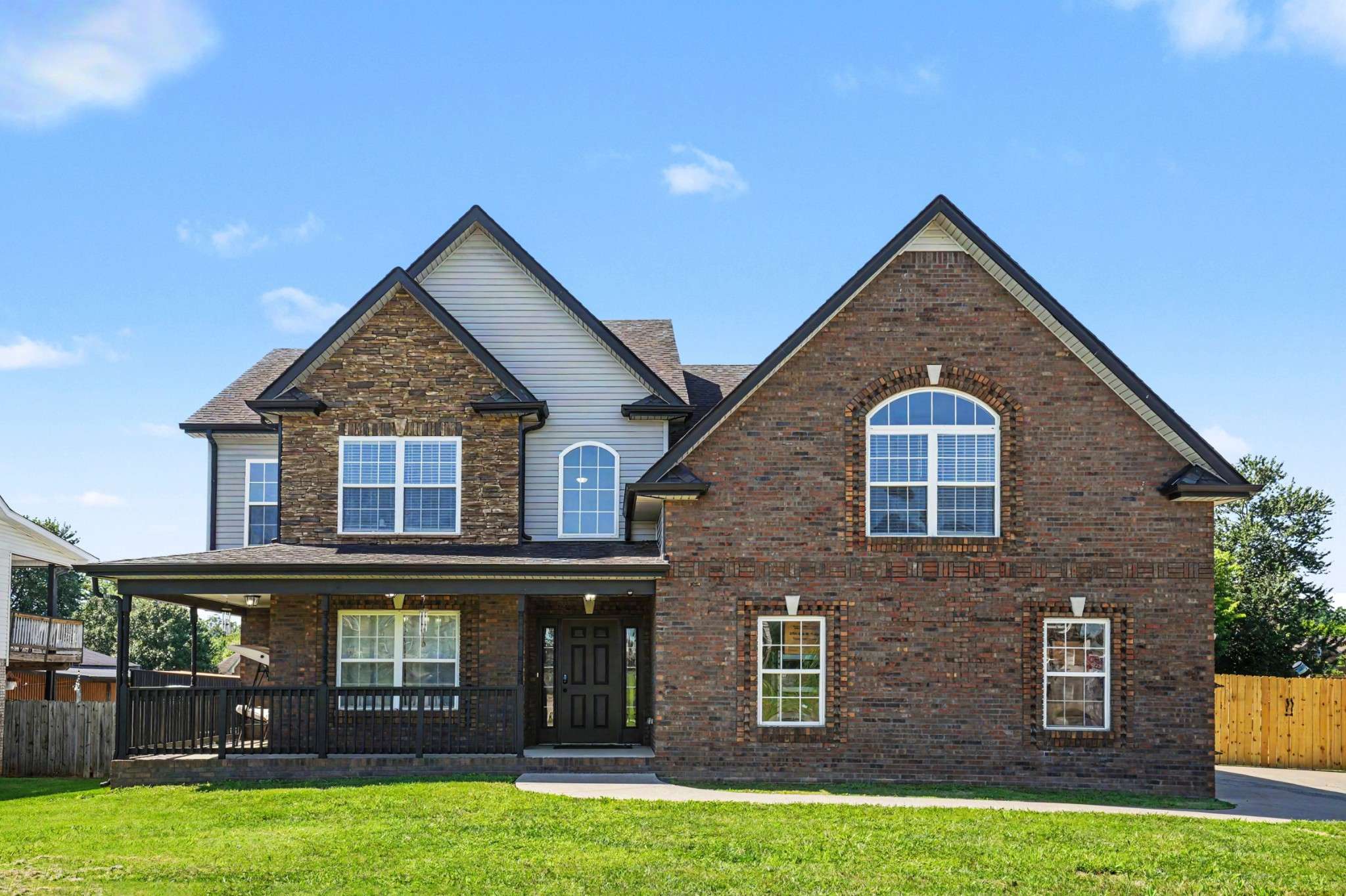1532 Hattie Ln, Clarksville, TN 37042