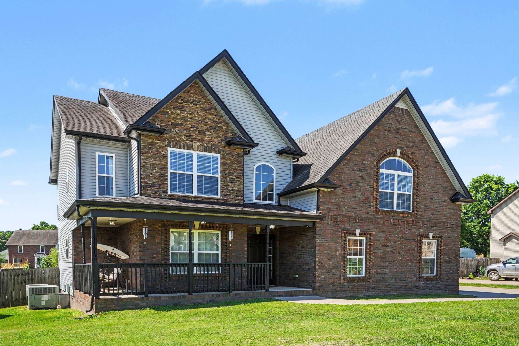 1532 Hattie Ln, Clarksville, TN 37042