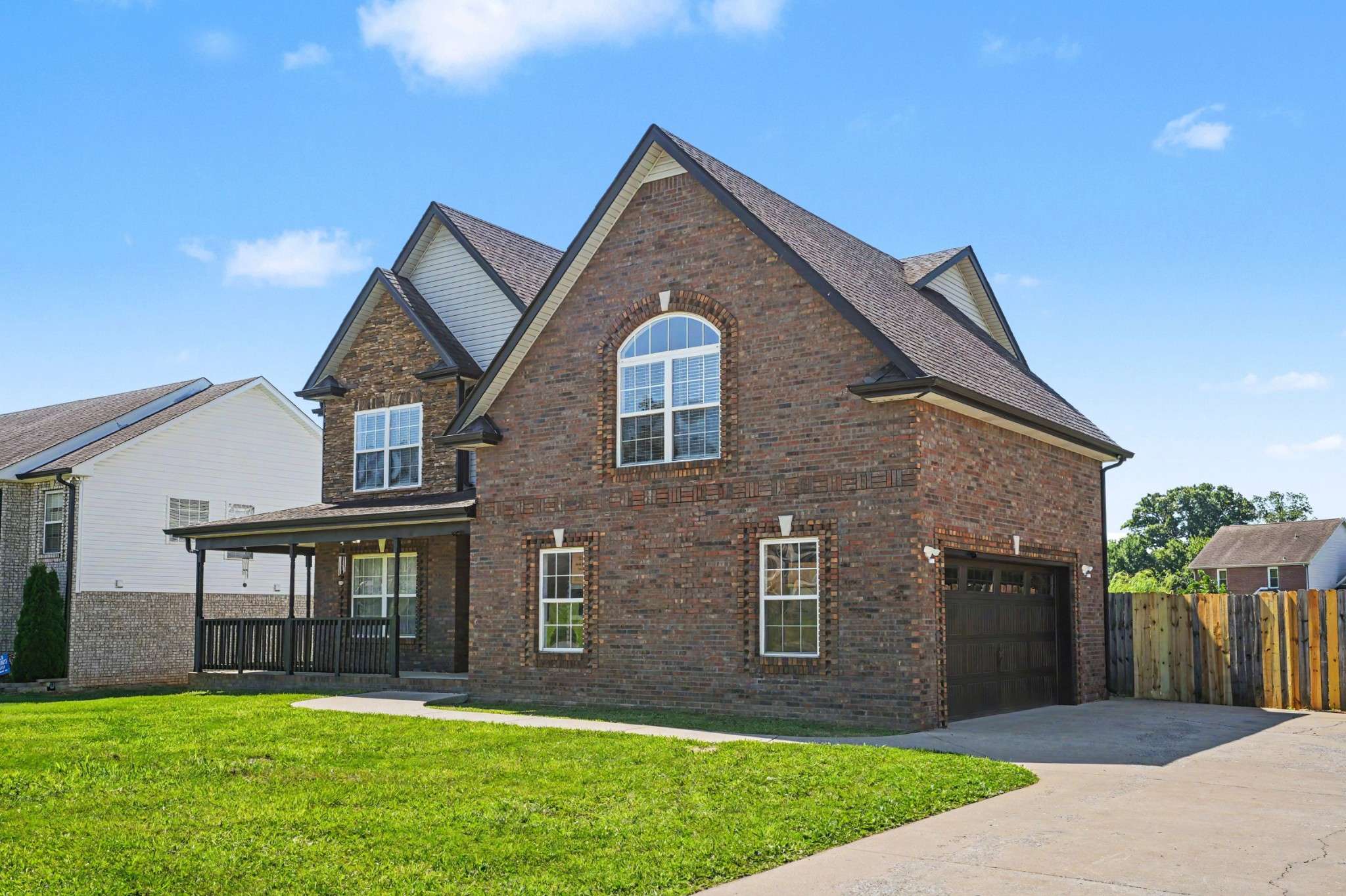 1532 Hattie Ln, Clarksville, TN 37042