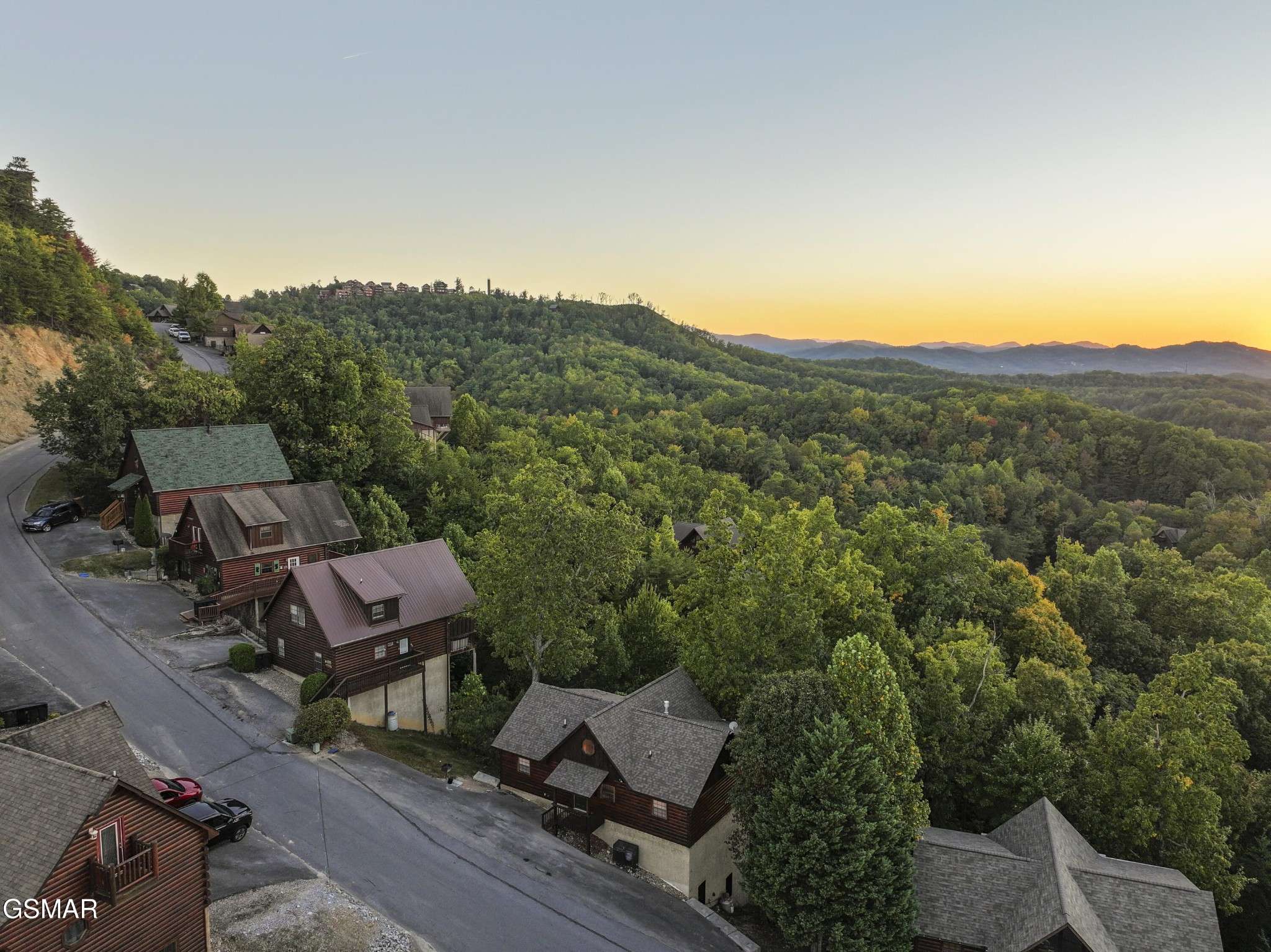 1550 Bears Den Way, Sevierville, TN 37876