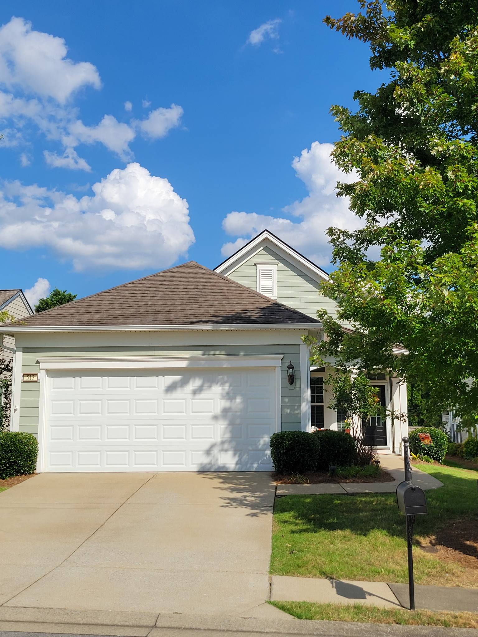 513 Inaugural Dr, Mount Juliet, TN 37122