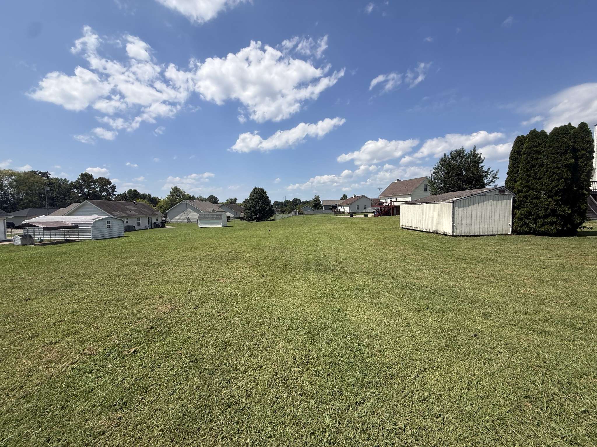 3382 Summerfield Dr, Clarksville, TN 37042