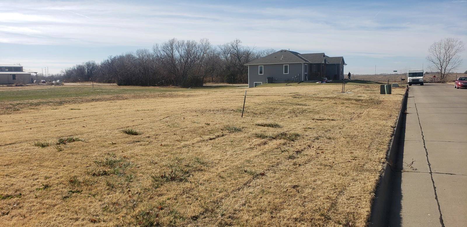 1013 W 17th, Newton, KS 67114