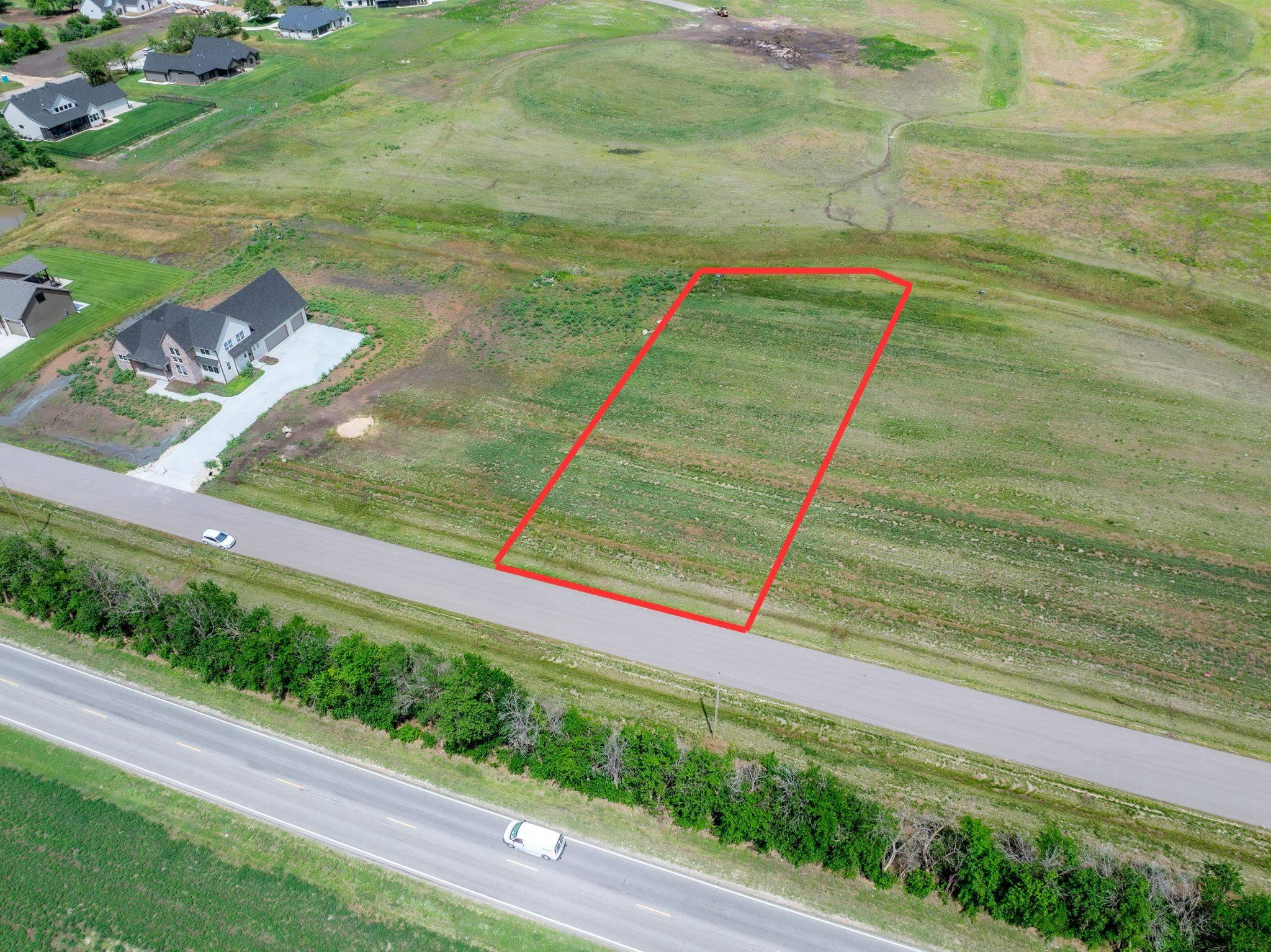 16745 W Hickory Ct, Goddard, KS 67052