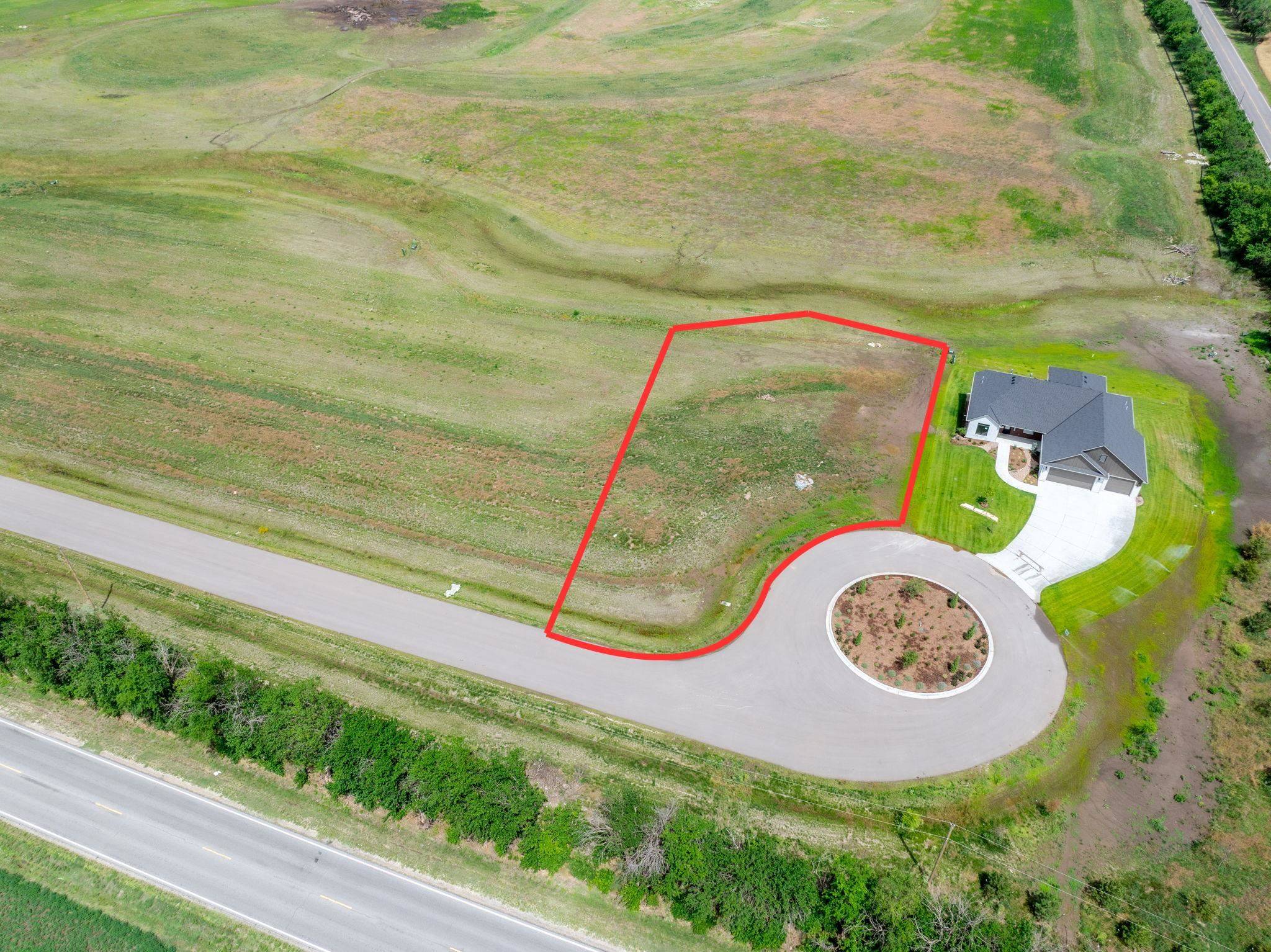 16715 W Hickory Ct, Goddard, KS 67052