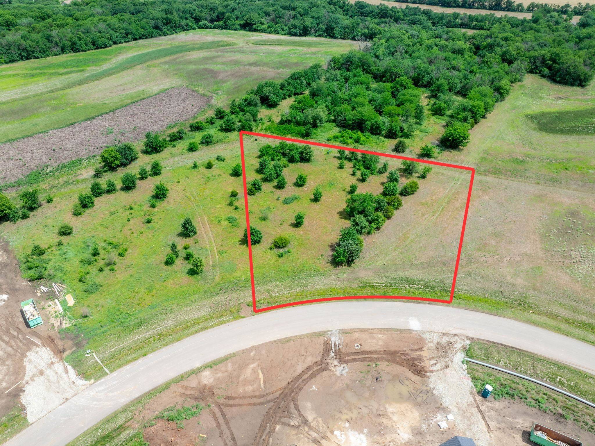 16526 W Hickory Ct, Goddard, KS 67052