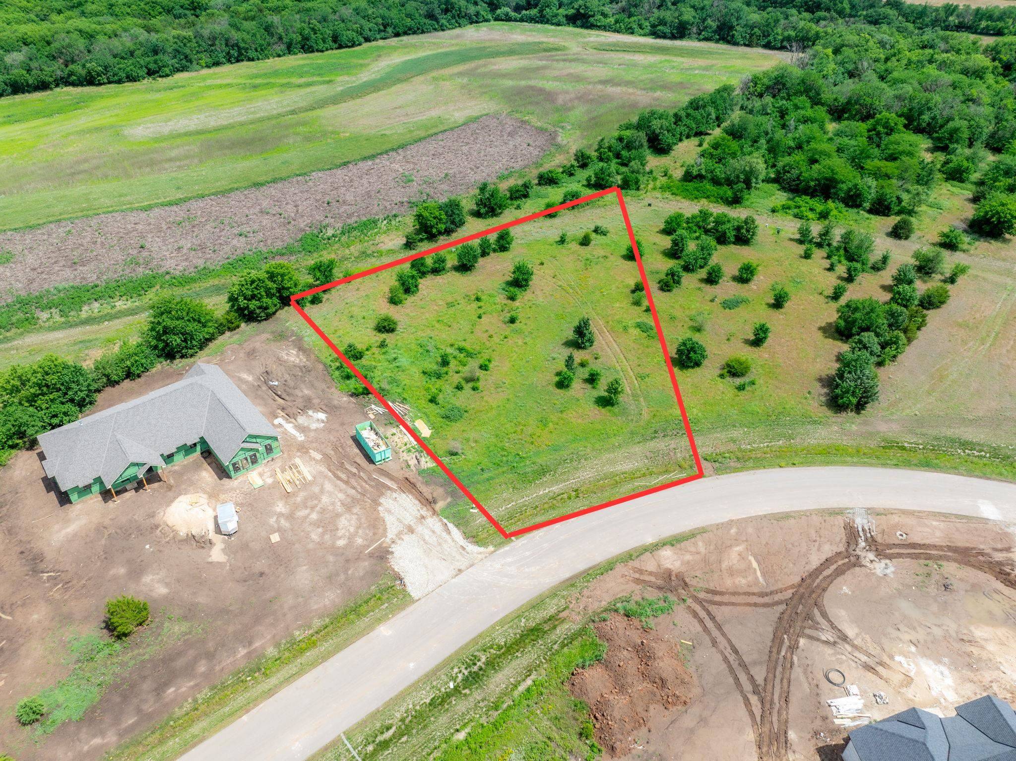 16522 W Hickory Ct, Goddard, KS 67052