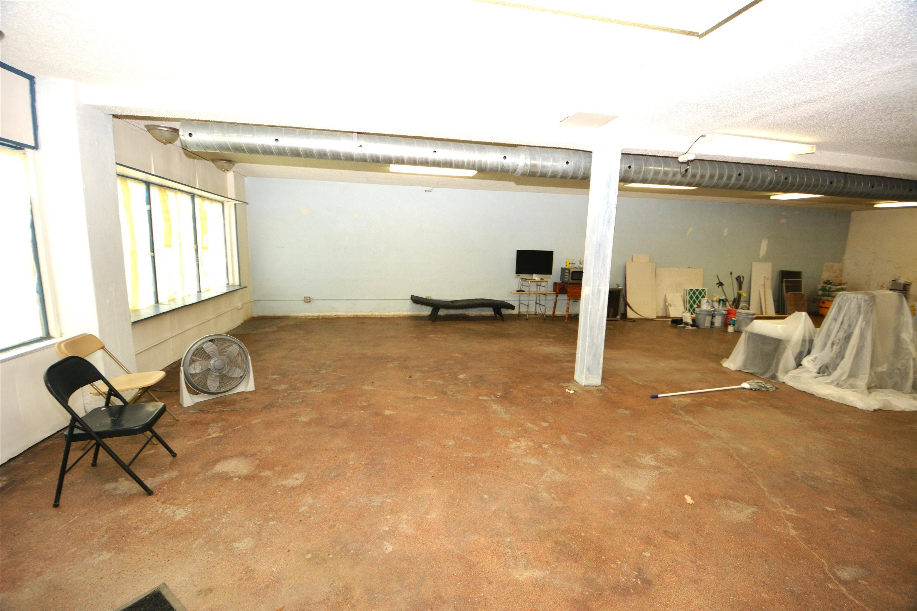 1316 W Douglas Ave, Wichita, KS 67203