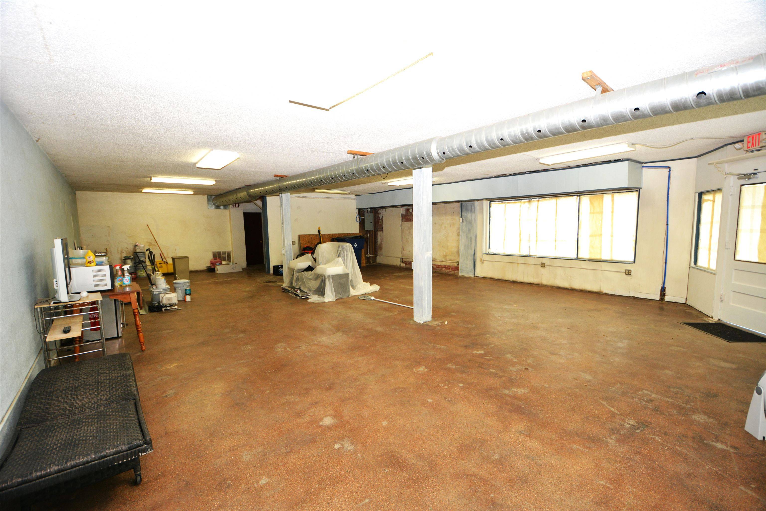 1316 W Douglas Ave, Wichita, KS 67203