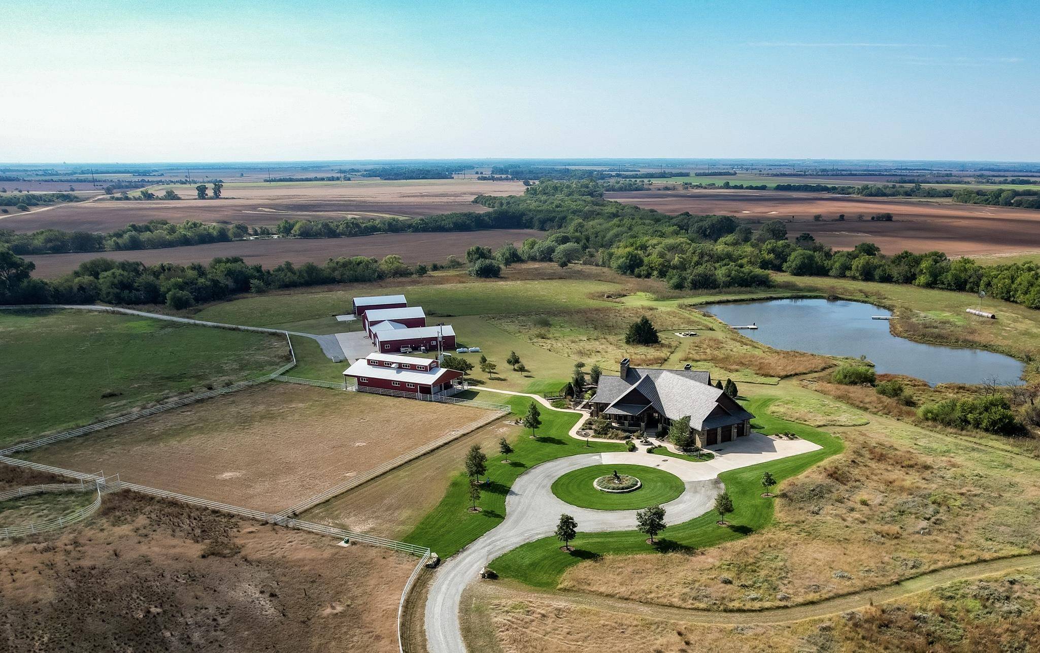 1051 N Blackstone Rd, Milton, KS 67106