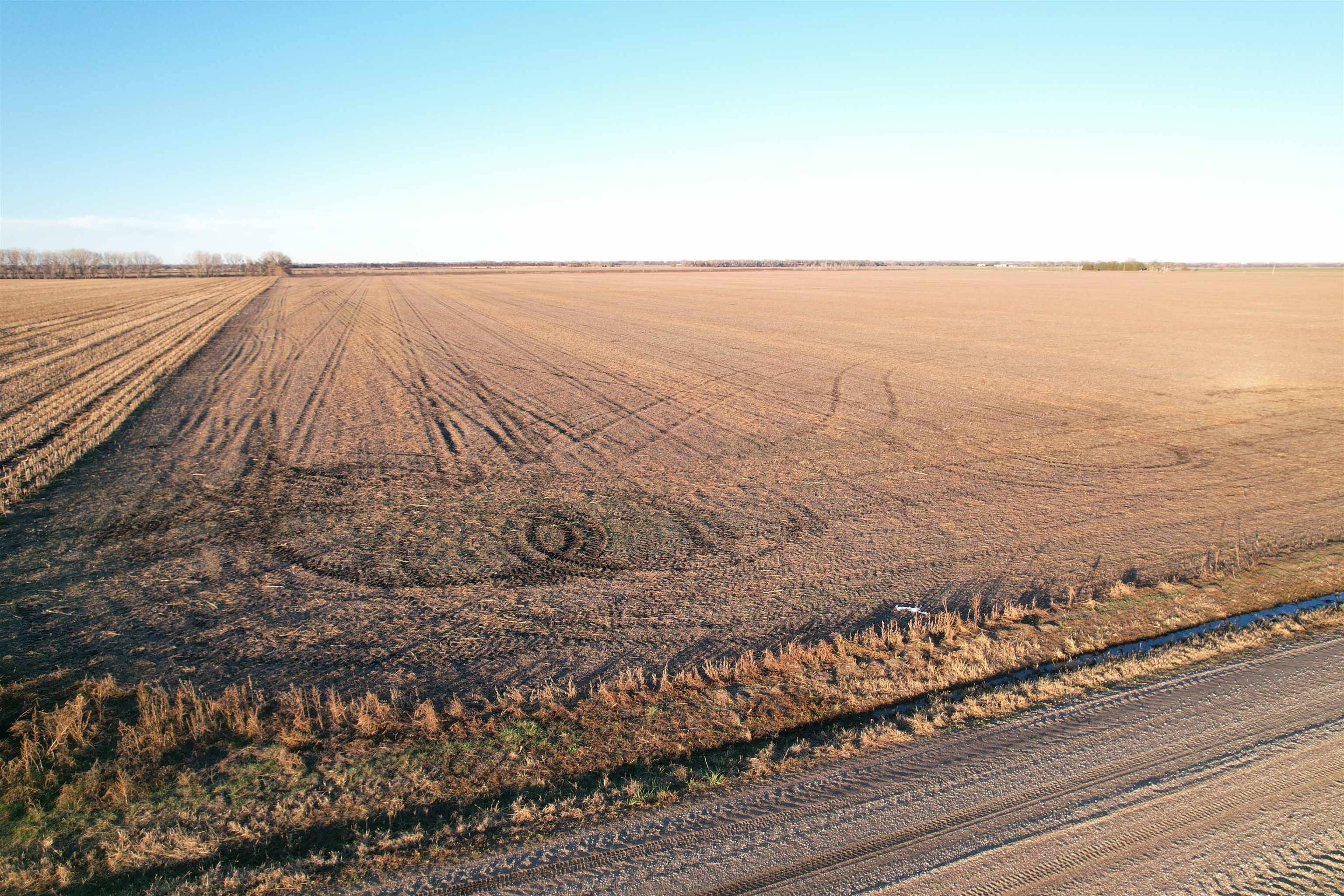 00000 Mariposa Road, New Cambria, KS 67470