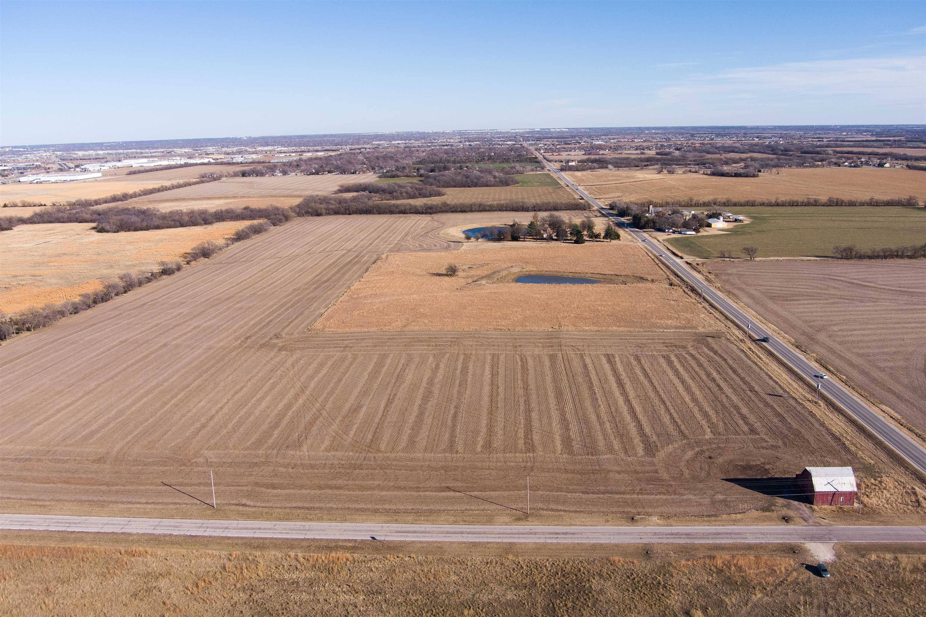 000 W MacArthur, Wichita, KS 67215