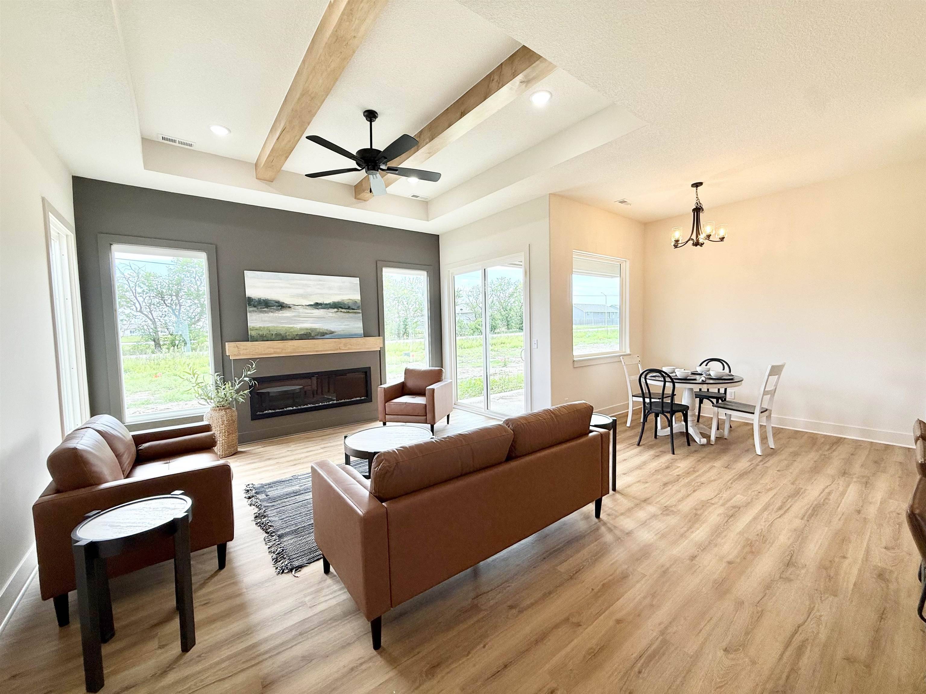 5412 N Toben Ct, Bel Aire, KS 67226