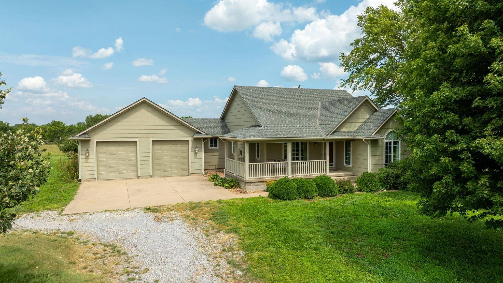 17776 SW Tawakoni Rd, Rose Hill, KS 67133