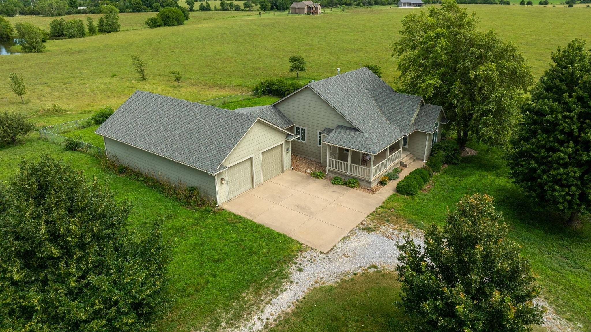17776 SW Tawakoni Rd, Rose Hill, KS 67133