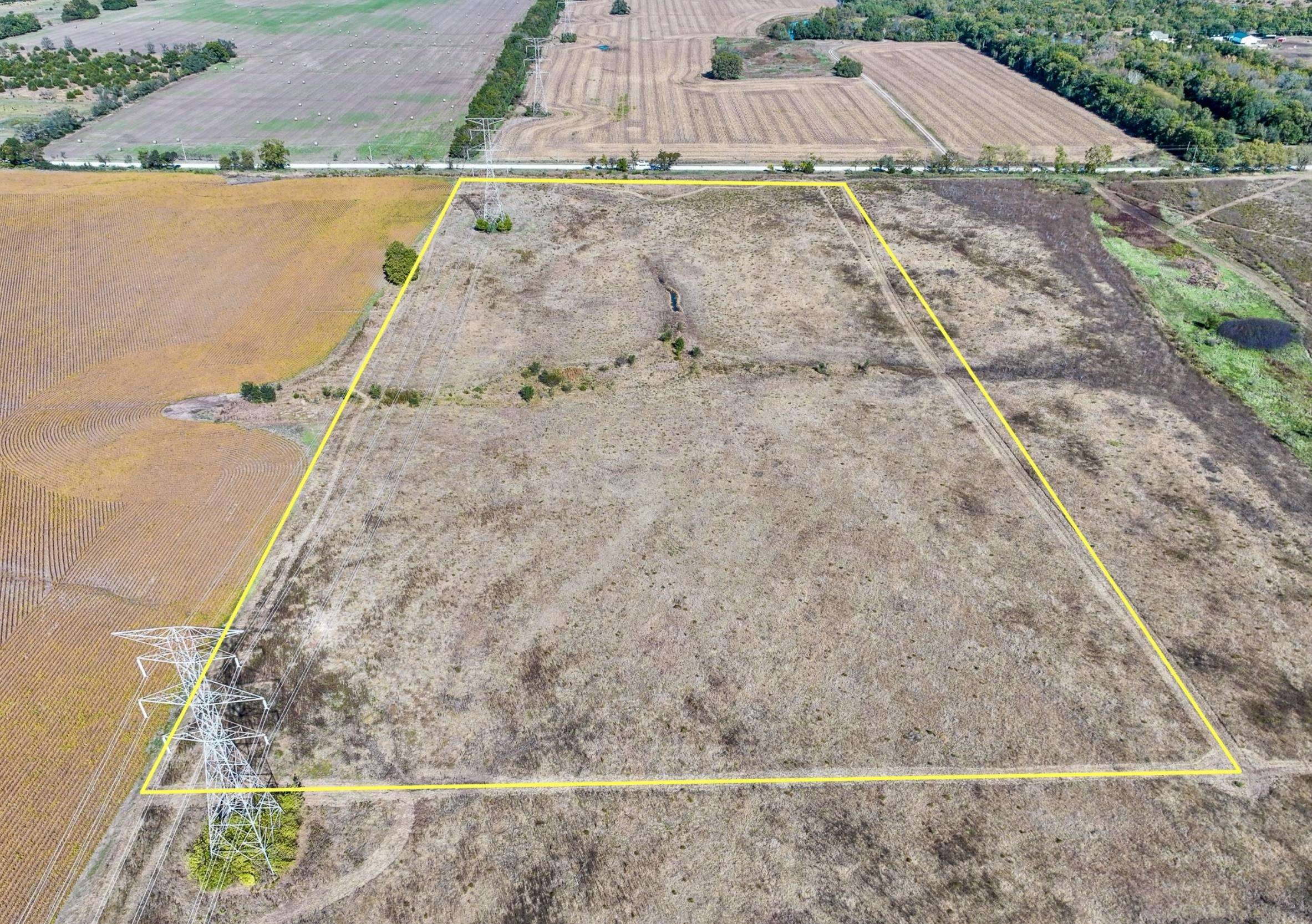 000 SW 140th St, Rose Hill, KS 67133