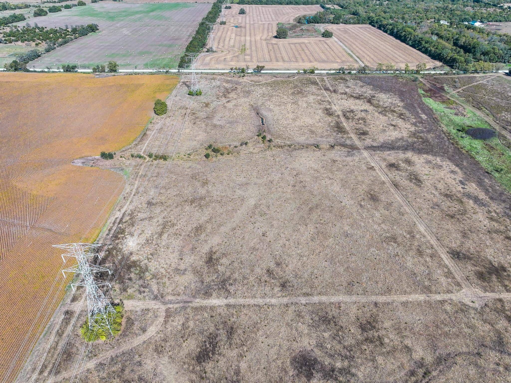 000 SW 140th St, Rose Hill, KS 67133