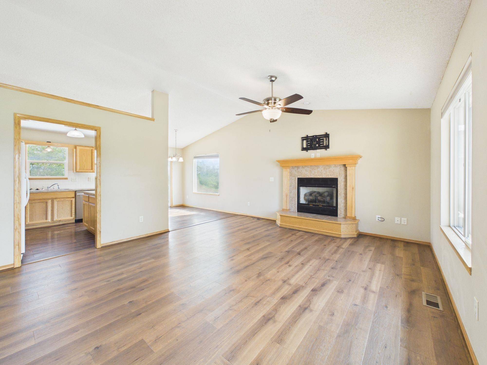 1973 N Bellick Ct, Wichita, KS 67235