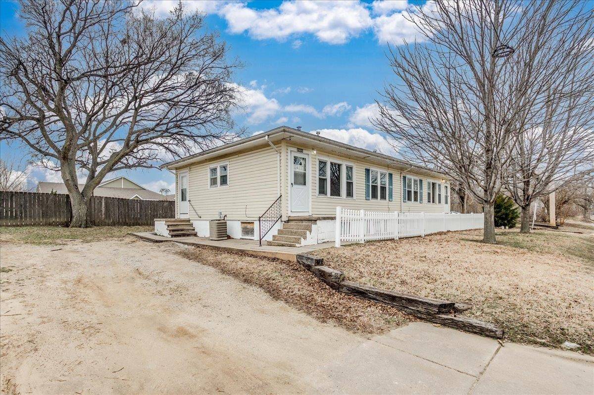 2801-2803 W elm, Wichita, KS 67203