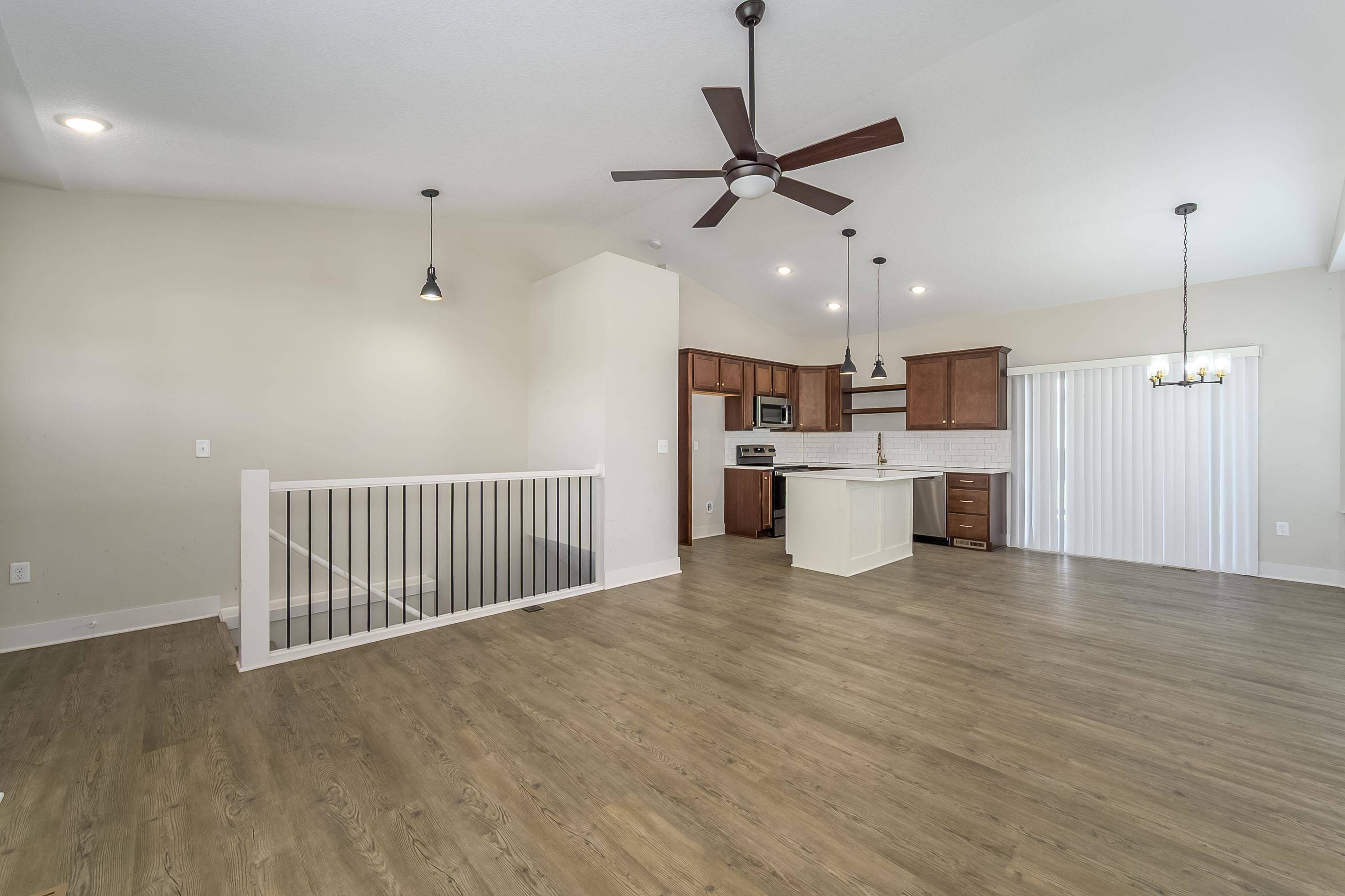 5304 W 46th St S, Wichita, KS 67215-5201