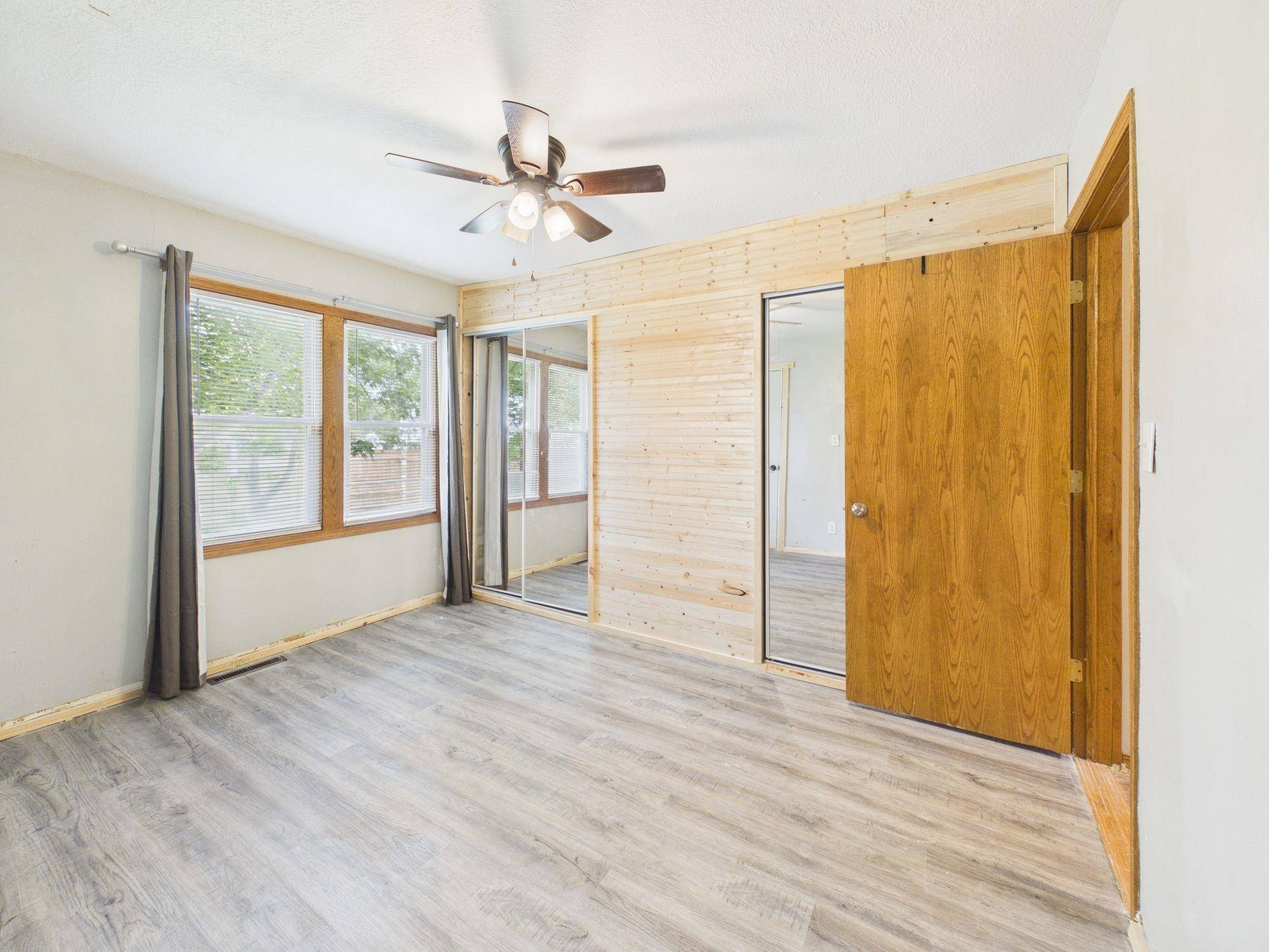 1642 S Sedgwick St, Wichita, KS 67213