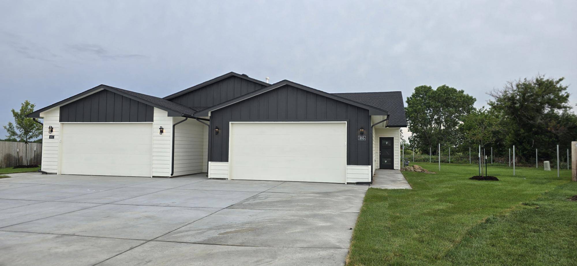 385/387 Trails Head, Goddard, KS 67052
