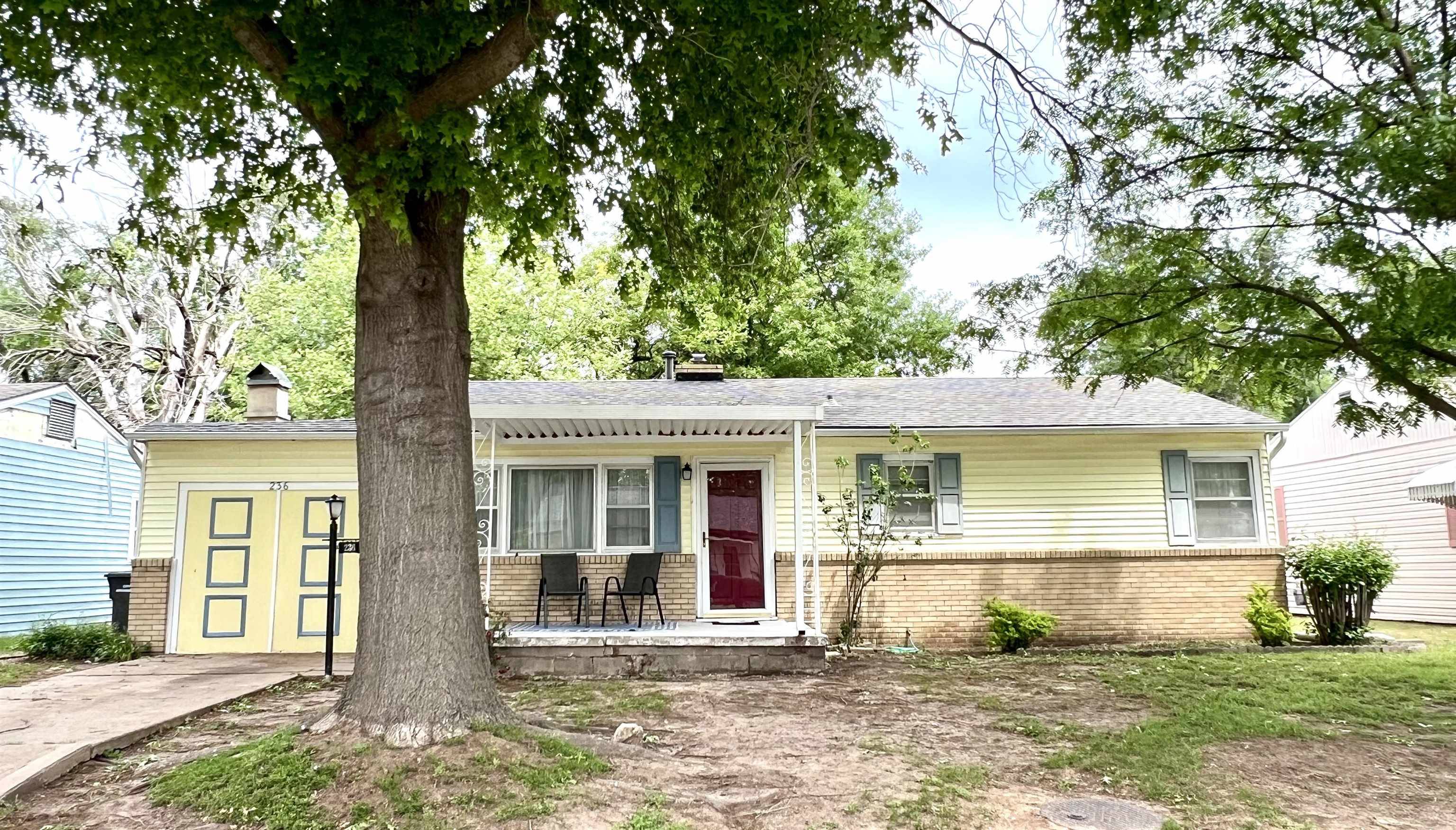 236 Random Rd, Arkansas City, KS 67005