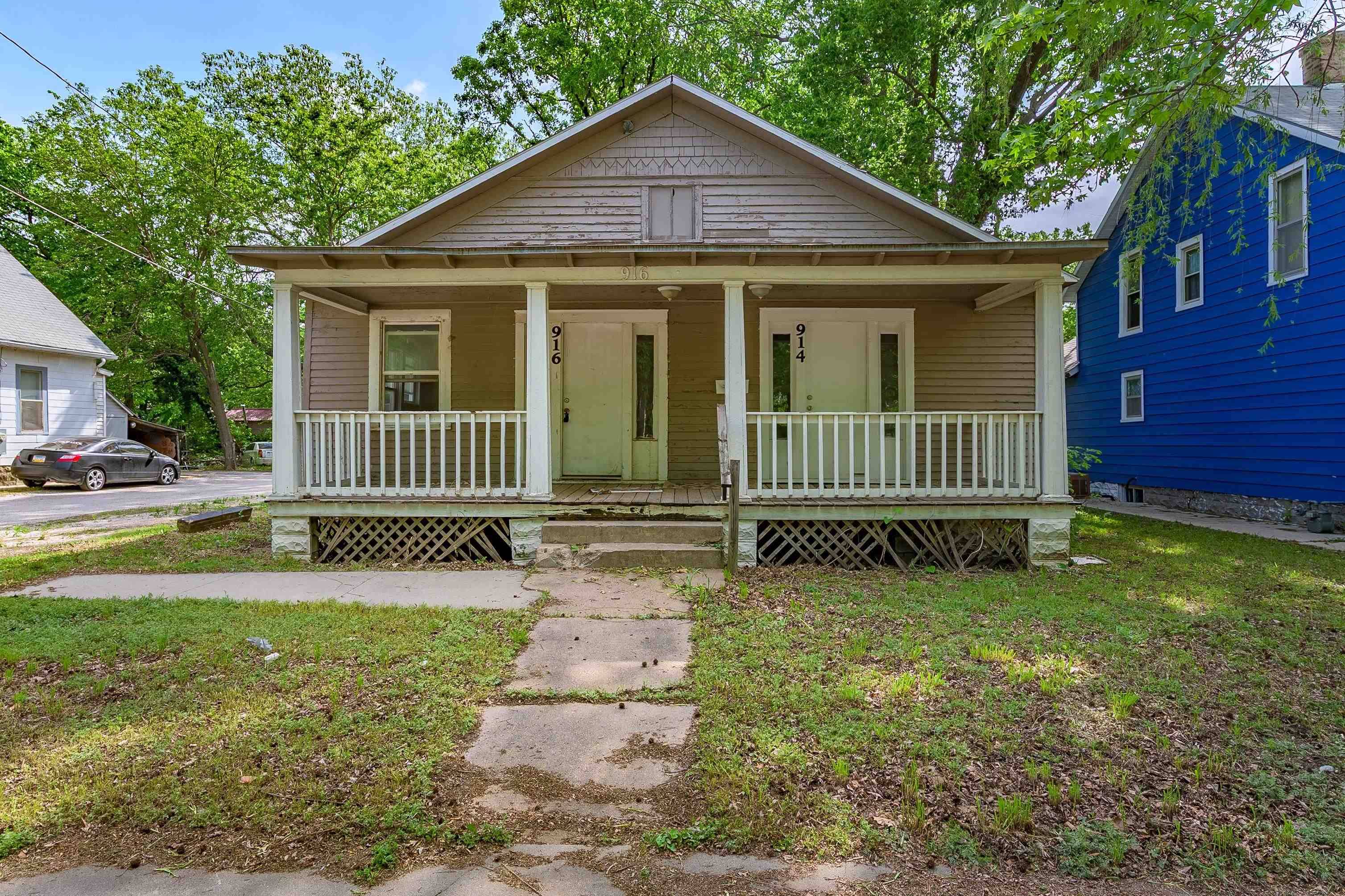 914 N High st, Newton, KS 67114