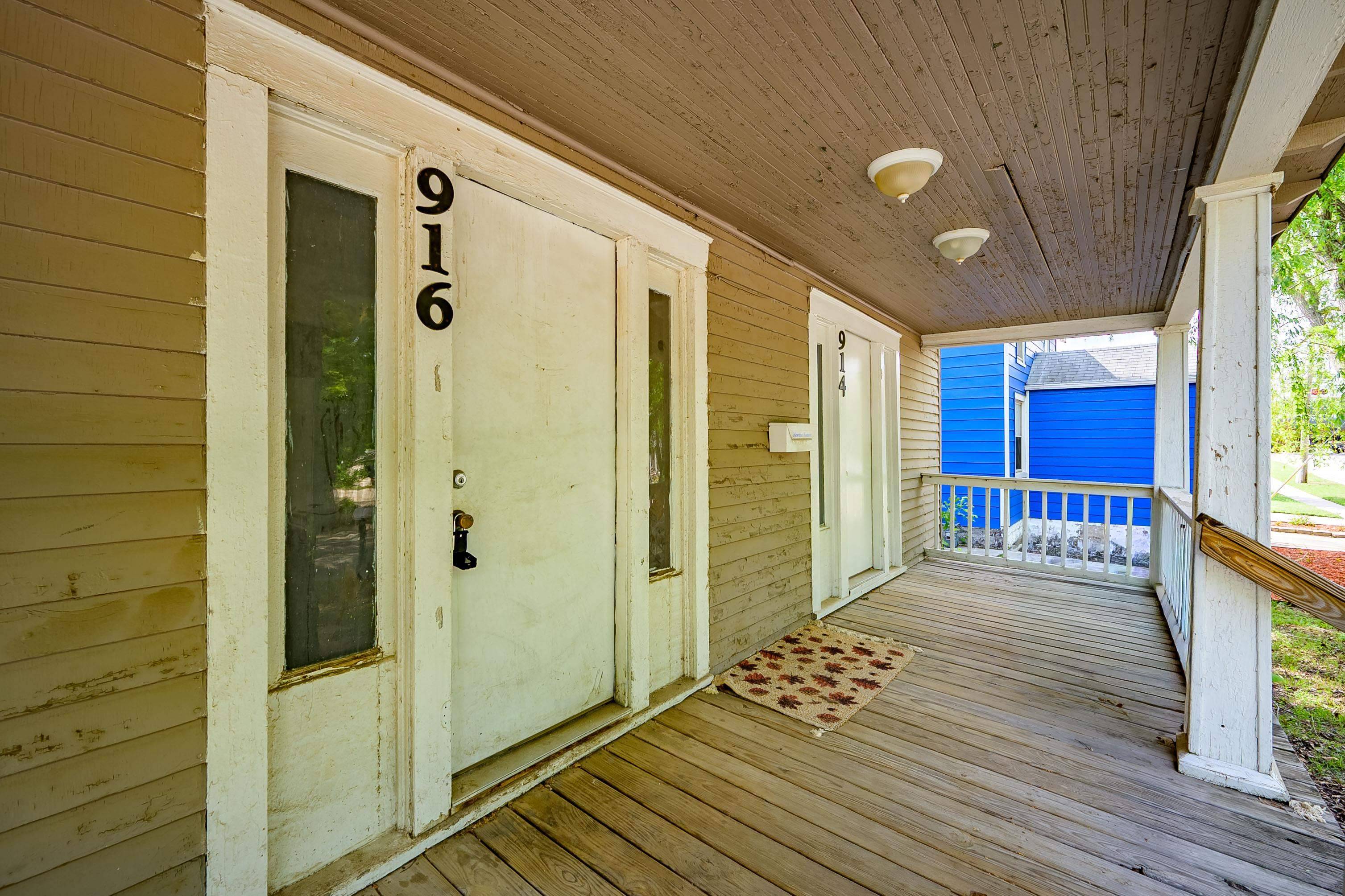 914 N High st, Newton, KS 67114