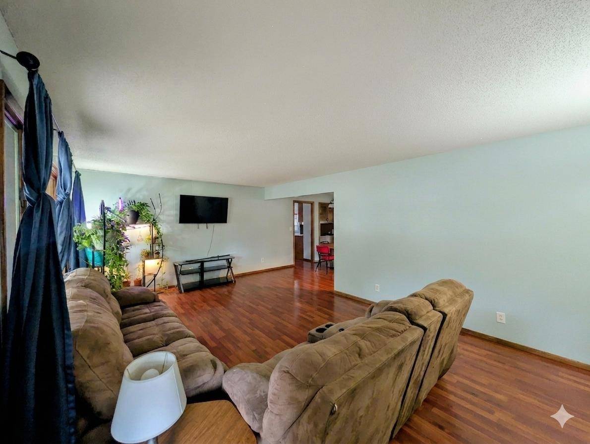 214 N Sedgwick, Burrton, KS 67020