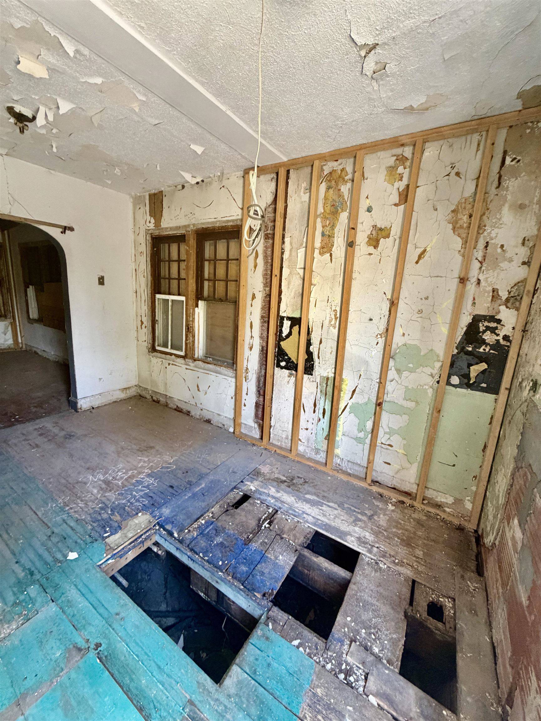 442 N Minnesota, Wichita, KS 67214