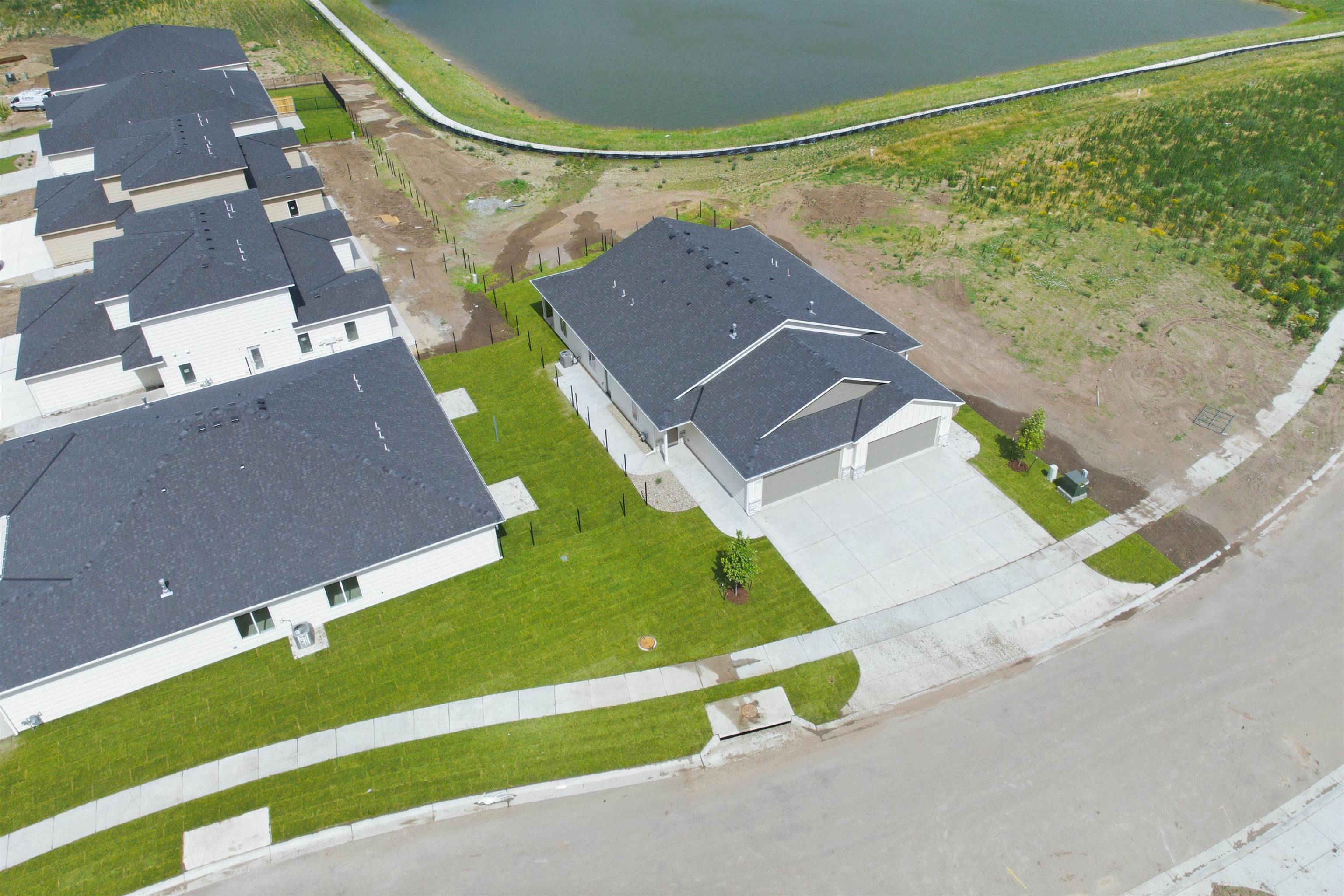 193 N Mendocino St, Goddard, KS 67052