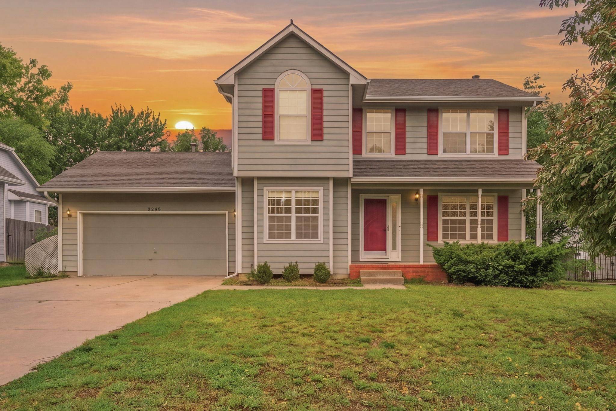 2720 N Beacon Hill, Wichita, KS 67220