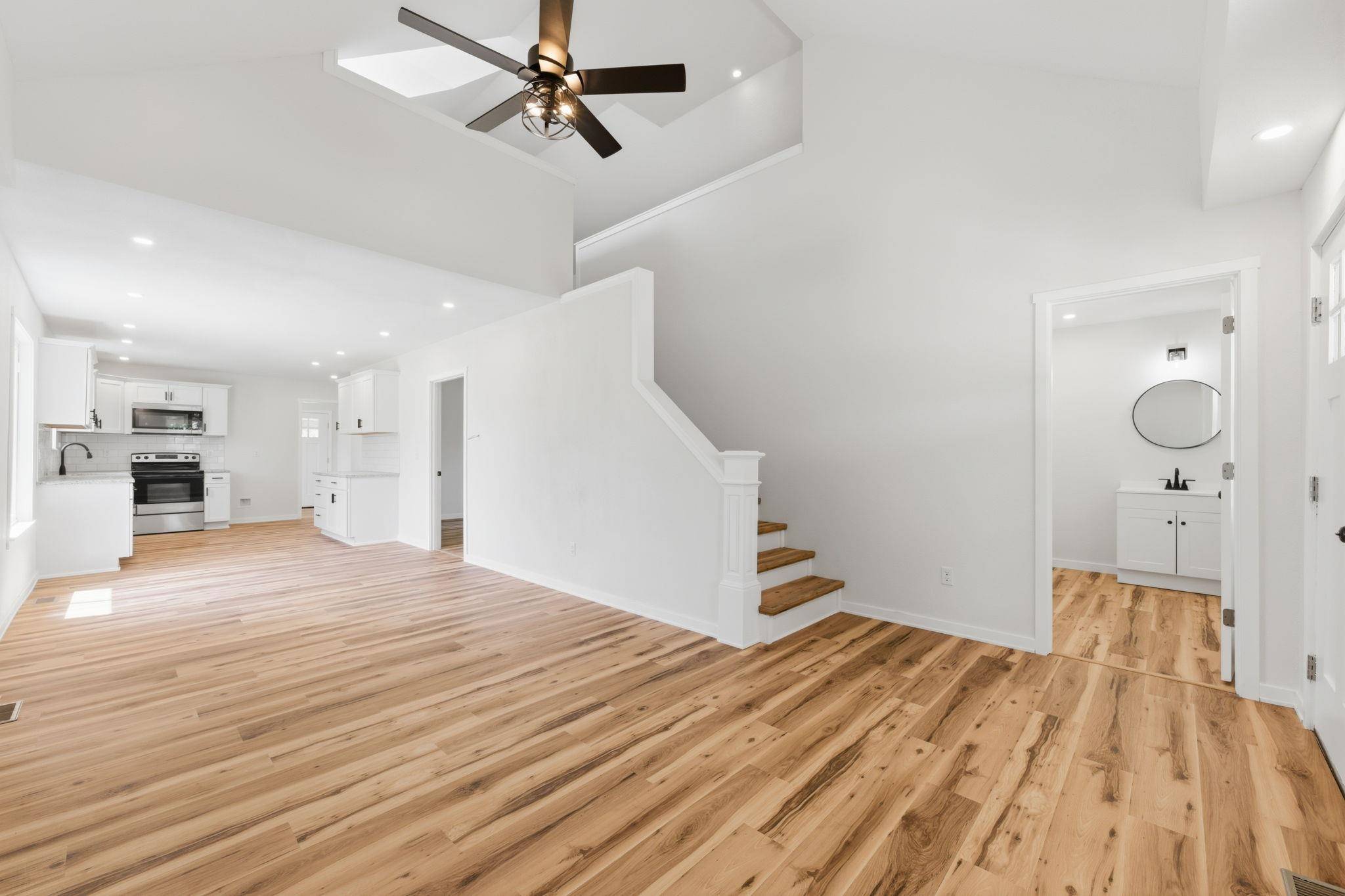 339 S Briarwood St, Norwich, KS 67118
