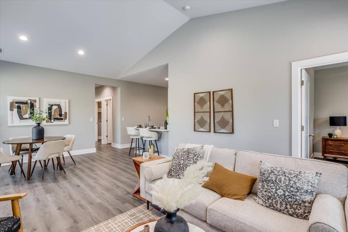 5034 N Vassar Ave, Wichita, KS 67220