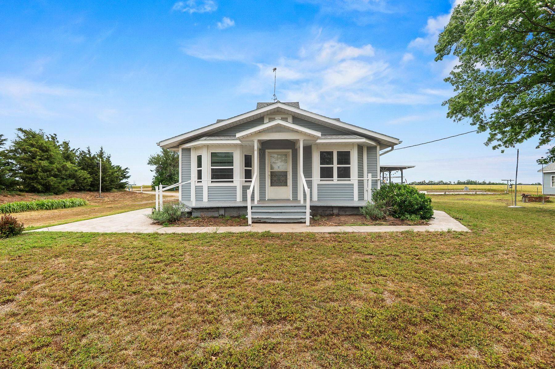 30121 W 63rd Street S, Cheney, KS 67050