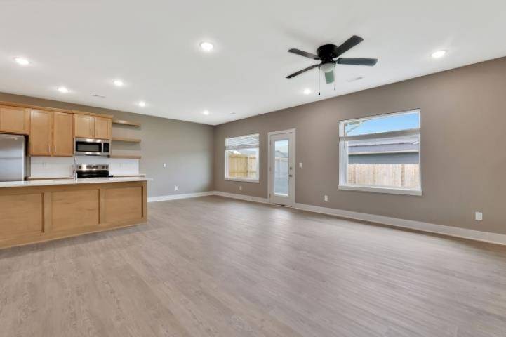 1013 W Long Path, Goddard, KS 67052