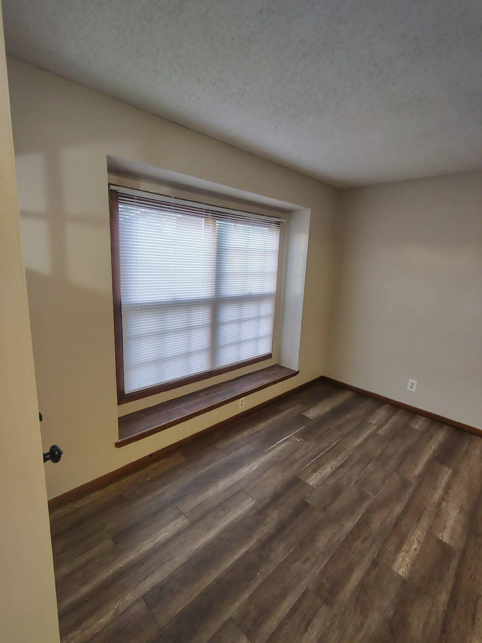 6725 W SHADE LN # 403, Wichita, KS 67212