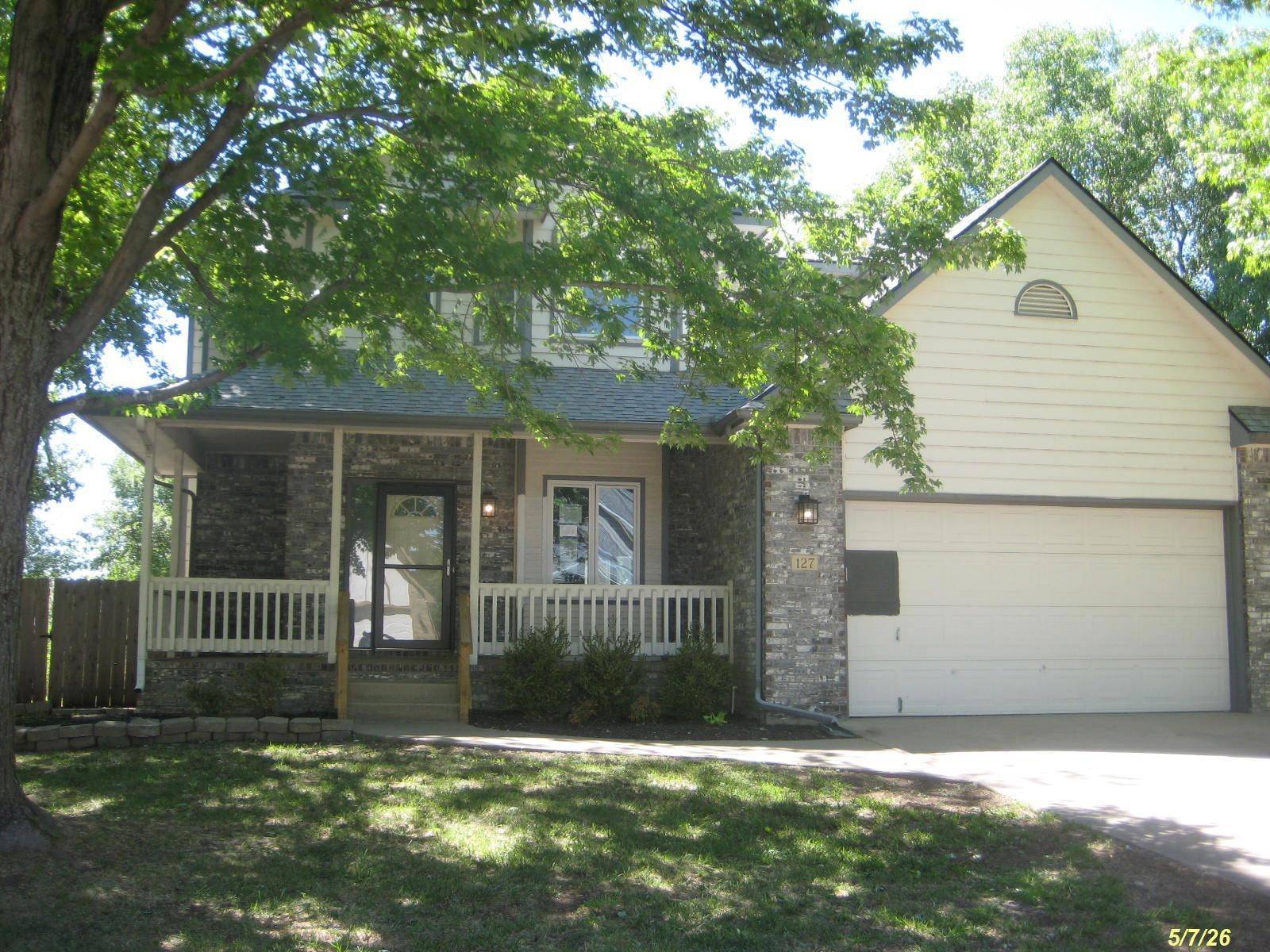 127 S CROSSWOOD LANE, Derby, KS 67037