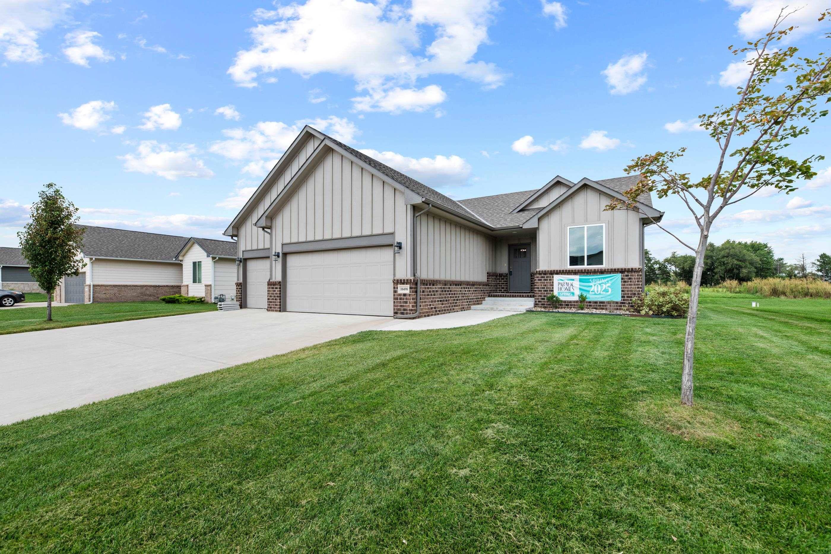 10498 W Wilkinson St, Maize, KS 67101