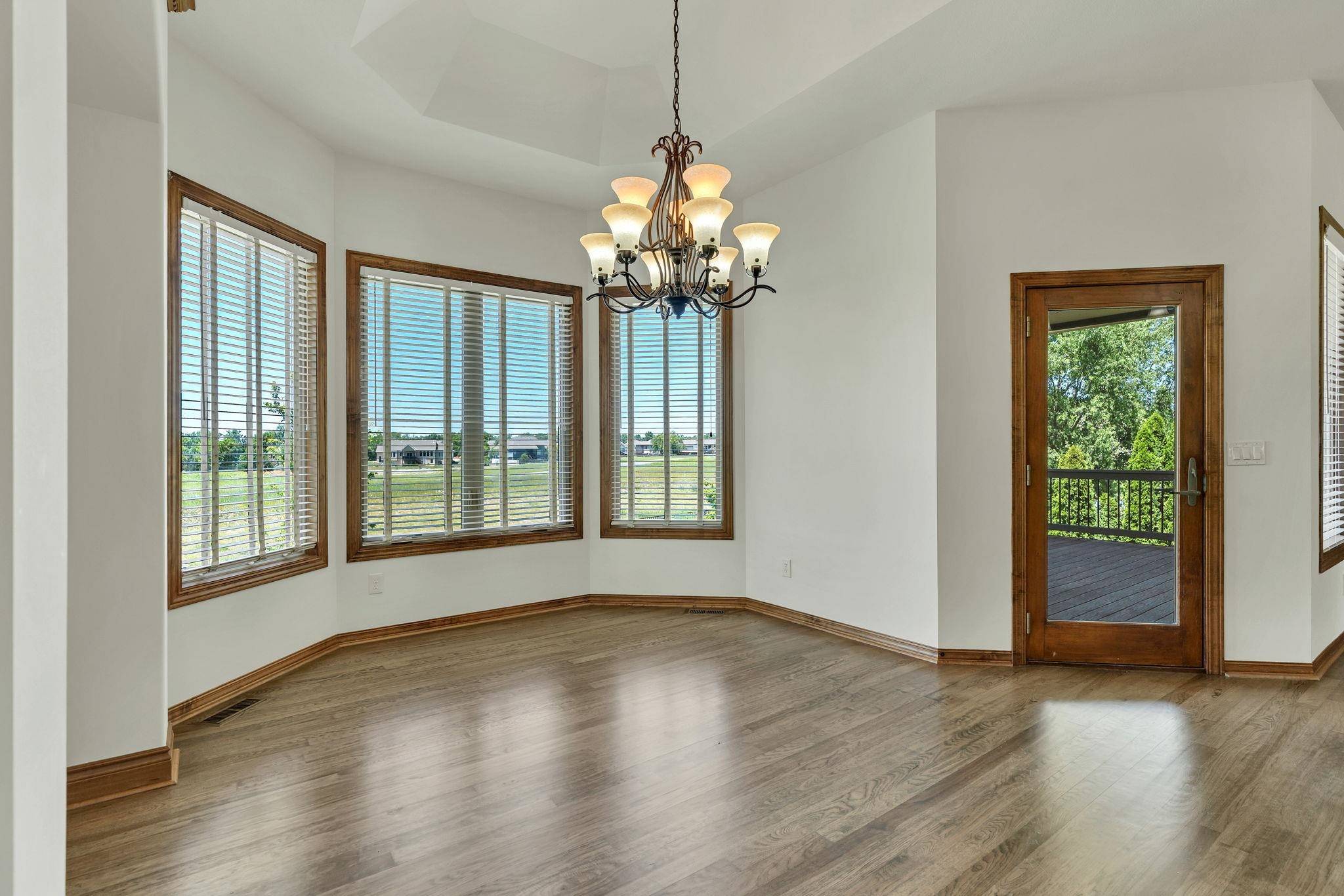 3045 Willow Crk, Rose Hill, KS 67133