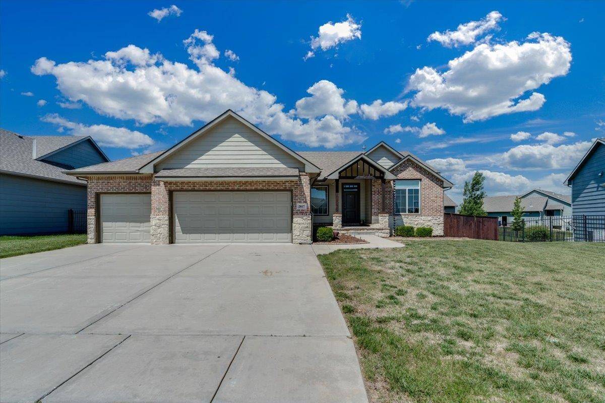 2817 N Woodridge, Wichita, KS 67226
