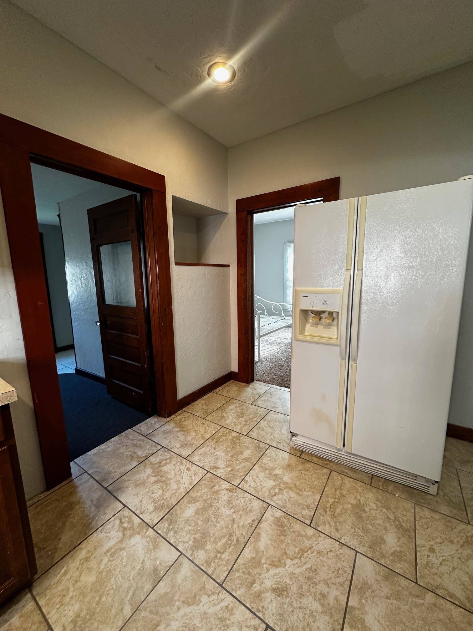 308 E 5th Ave, Arkansas City, KS 67005