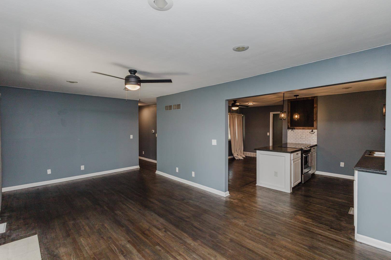 1022 S Wicker, Wichita, KS 67207