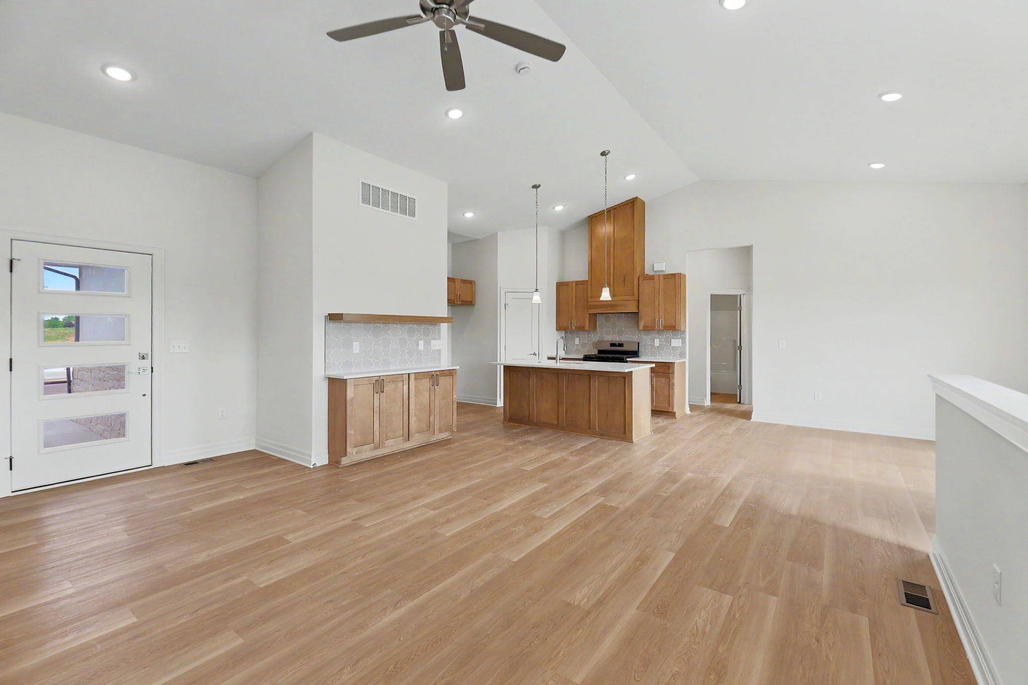 946 N Main, Goddard, KS 67052