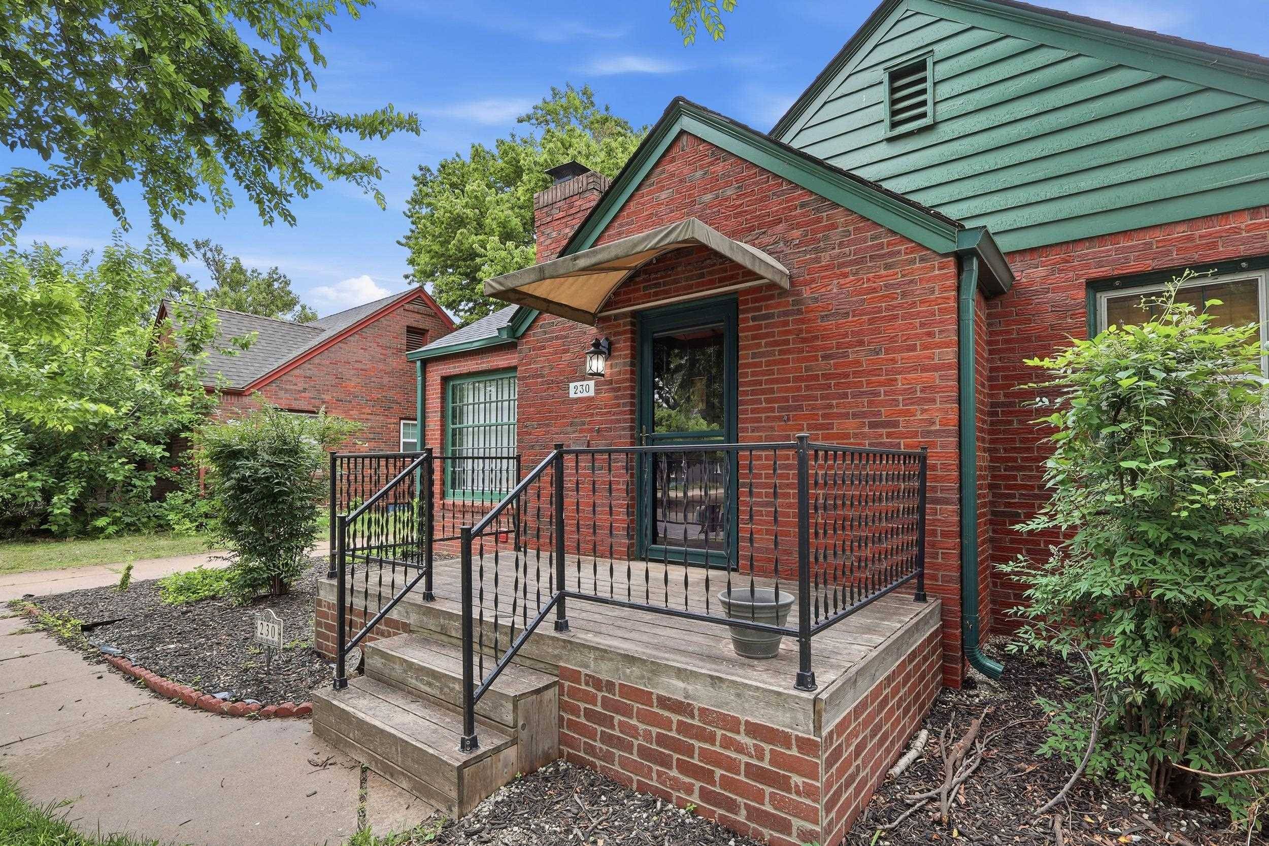 230 S Minneapolis Avenue, Wichita, KS 67211
